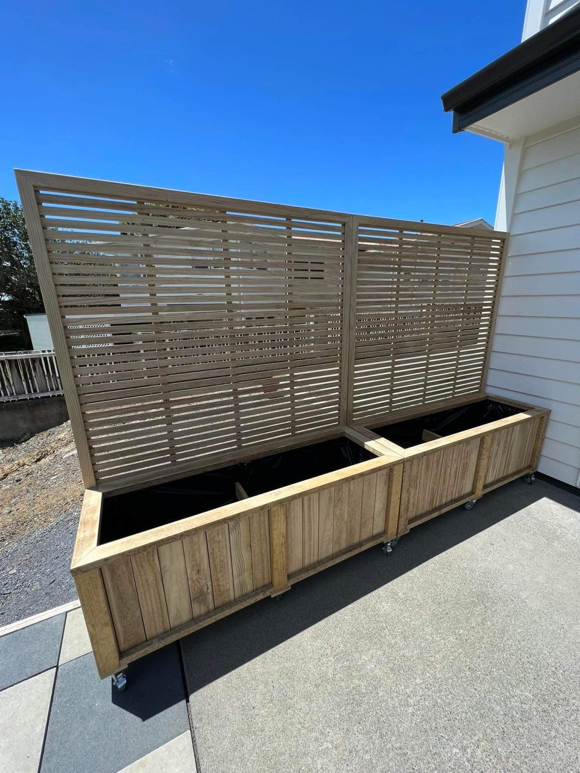 Homestead planter boxes - Trellis Gate & Fance Makers